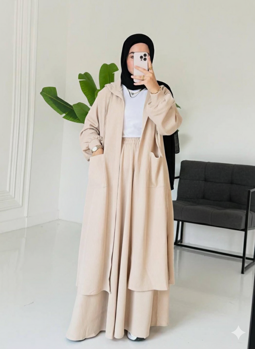 طقم كاجوال محتشم للمحجبات - تصميم عملي ومريح للإطلالات اليومية والعمل